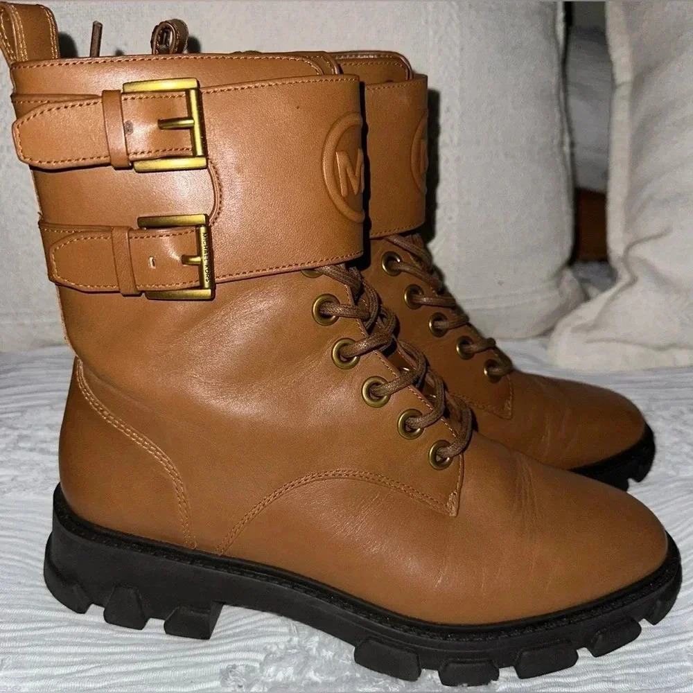 Michael Kors Ridley Boots - Picture 2 of 9